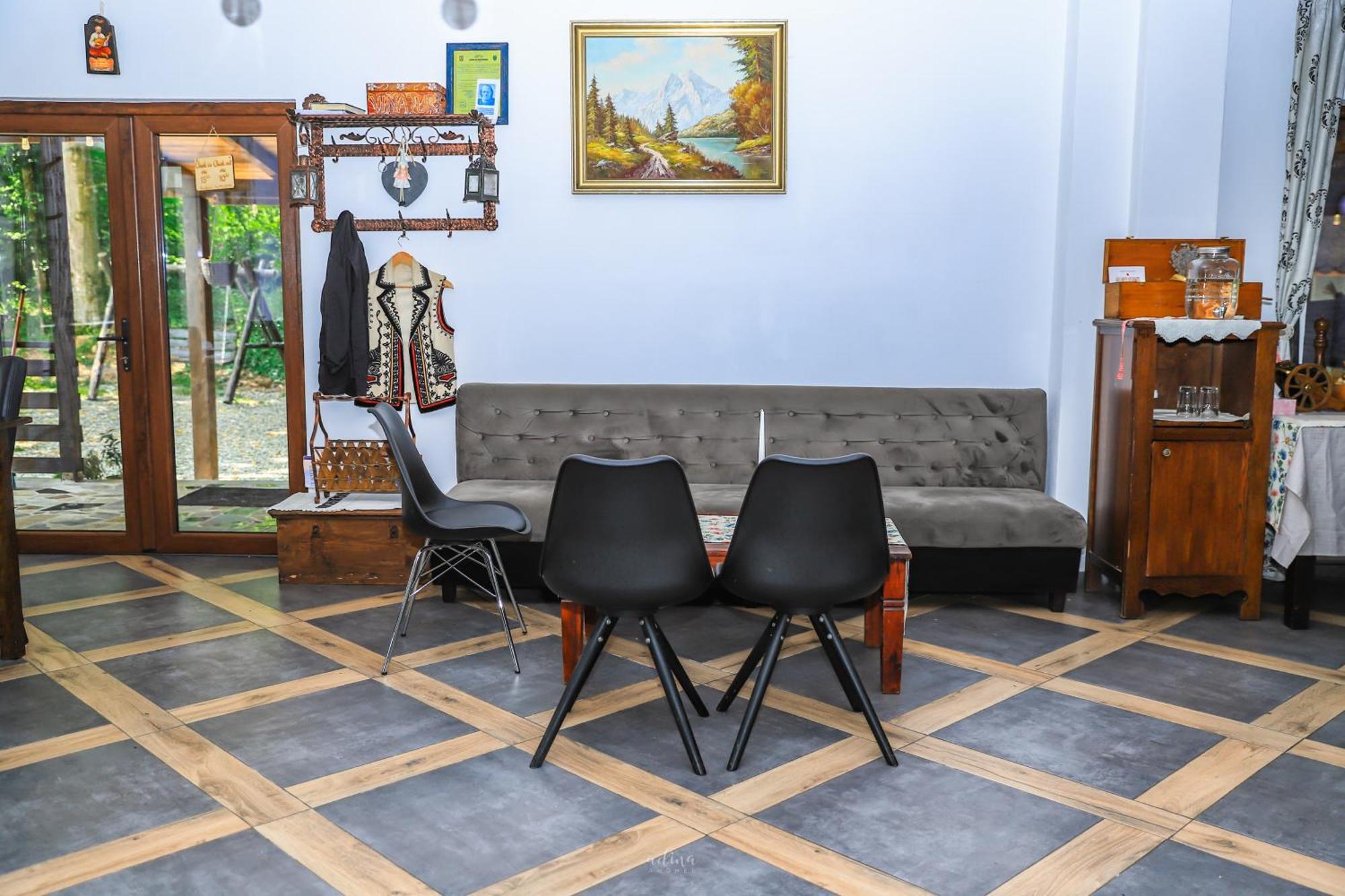 Pensiunea Vinatur Porumbacu de Sus Bagian luar foto